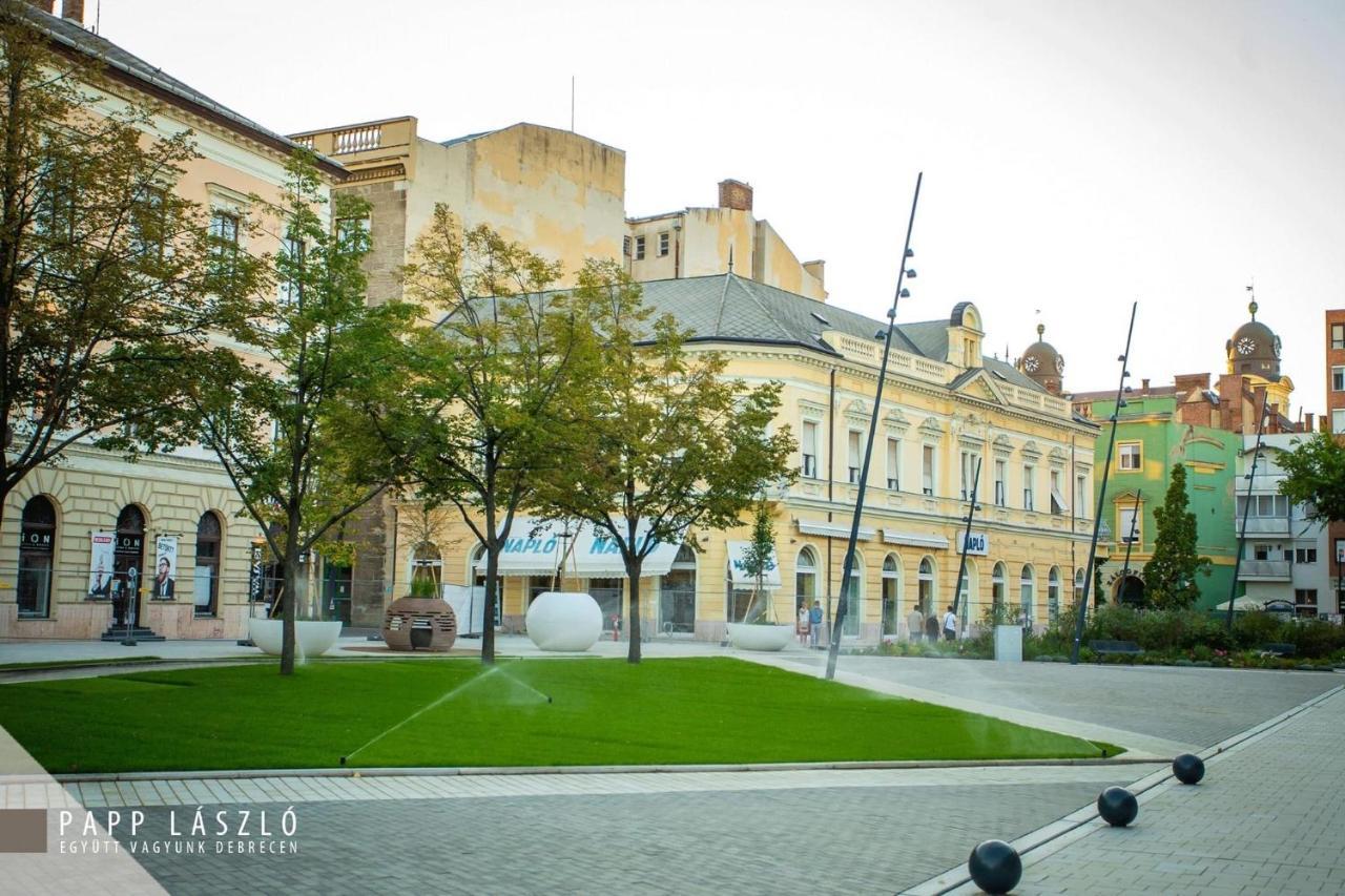 Ruben Apartman City Center Debreczyn Zewnętrze zdjęcie